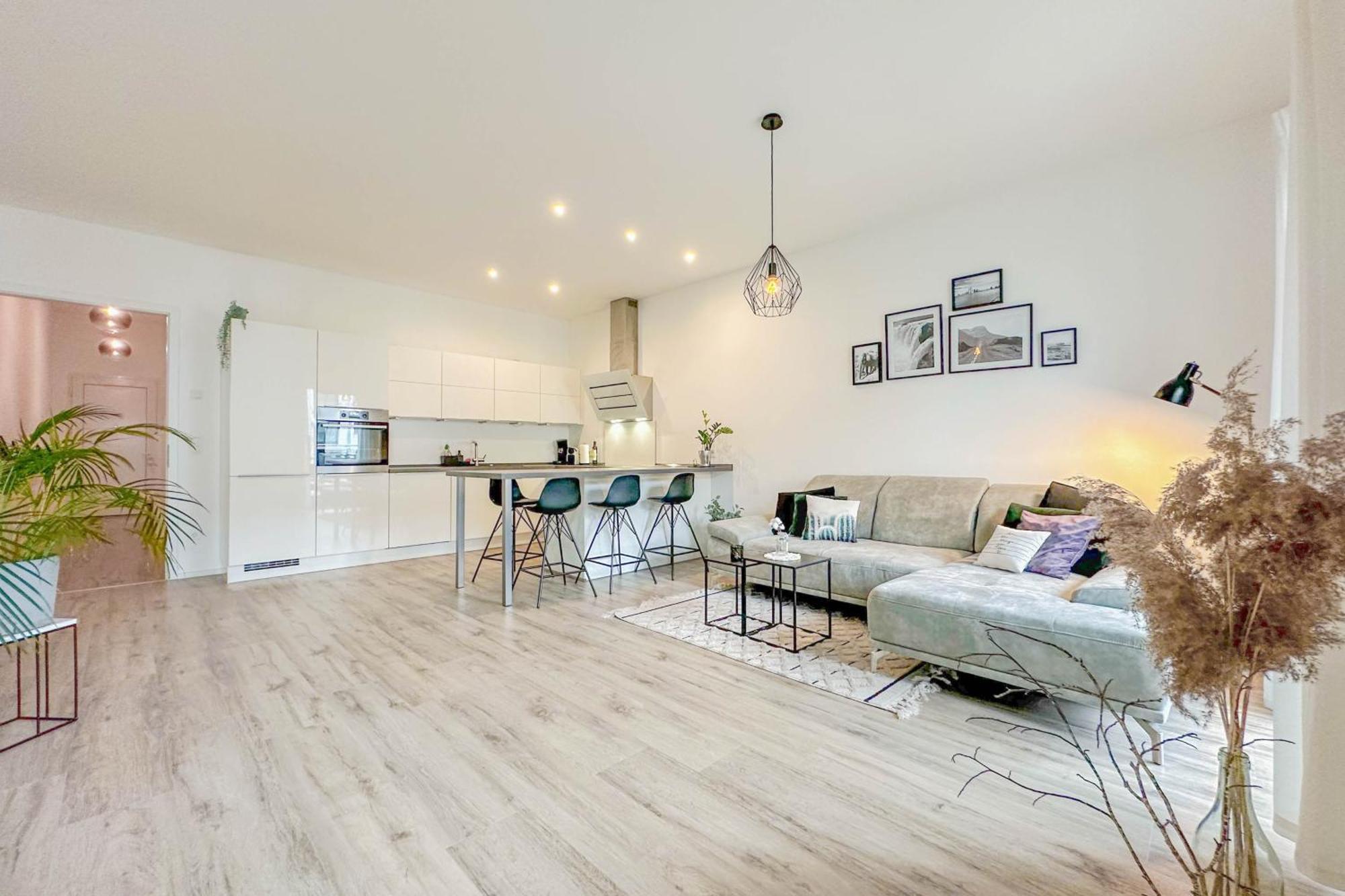 Modernes Trierer Cityloft Mit Grossem Balkon Eksteriør billede
